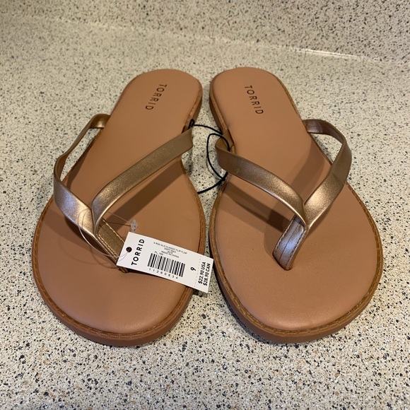 wide width rose gold sandals